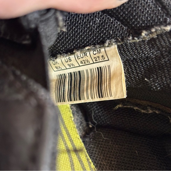 Vintage Puma Y2K men’s slip on black shoes in size 9.5 - Picture 8 of 9